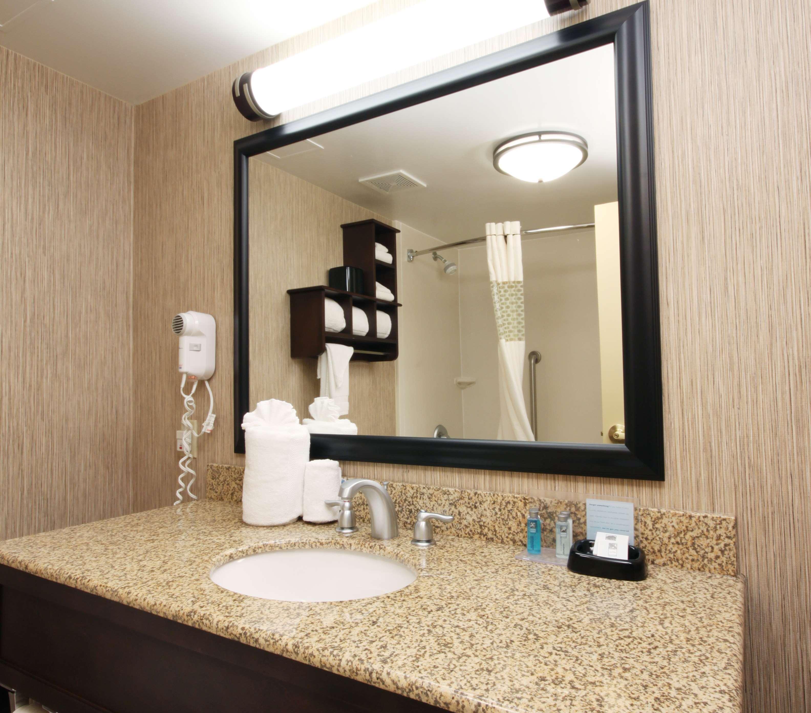 Hampton Inn Champaign/Urbana Exterior photo