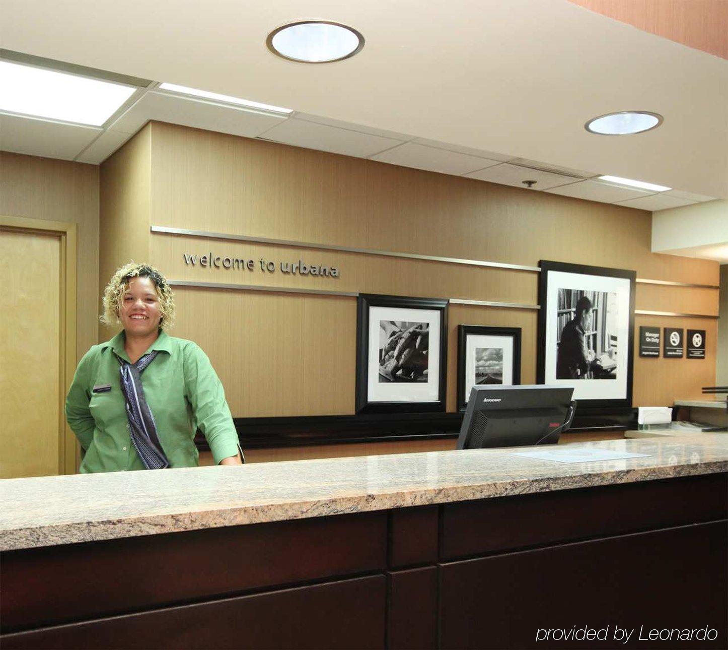 Hampton Inn Champaign/Urbana Exterior photo